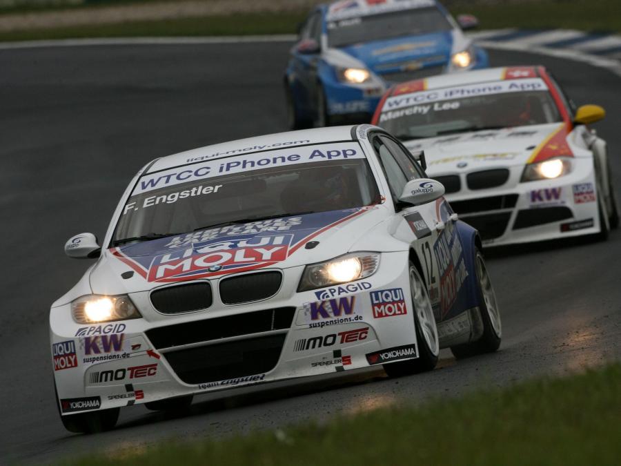  BMW 320 TC WTCC Sedan 2011 года  (фото 5 из 11)